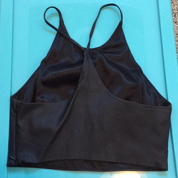 Black crop top - Picture 5 of 6